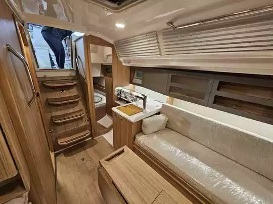 crucero-a-vela-maxus-11